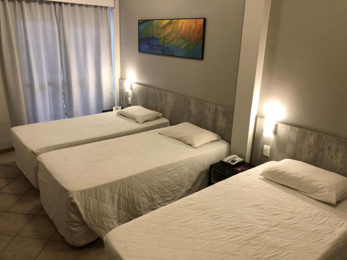 ホテル Brasil Express Balneário Camboriú エクステリア 写真